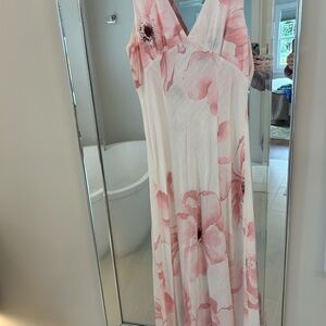 Paper Heart Poppy Floral Pink Maxi Pink and White Dress, Size XL